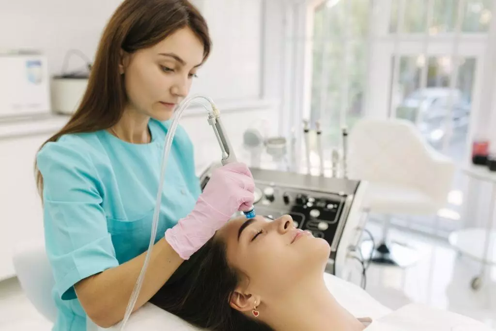 Bolatzky Hydrafacial01 1024x683